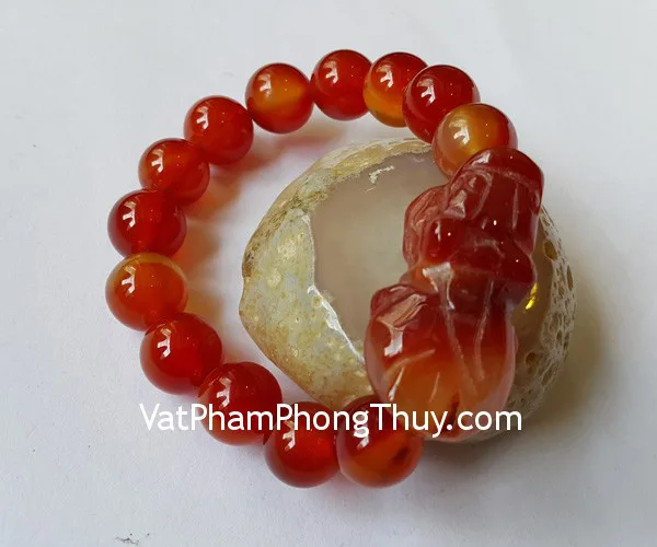Chuỗi tỳ hưu mã não đỏ lớn 12 li